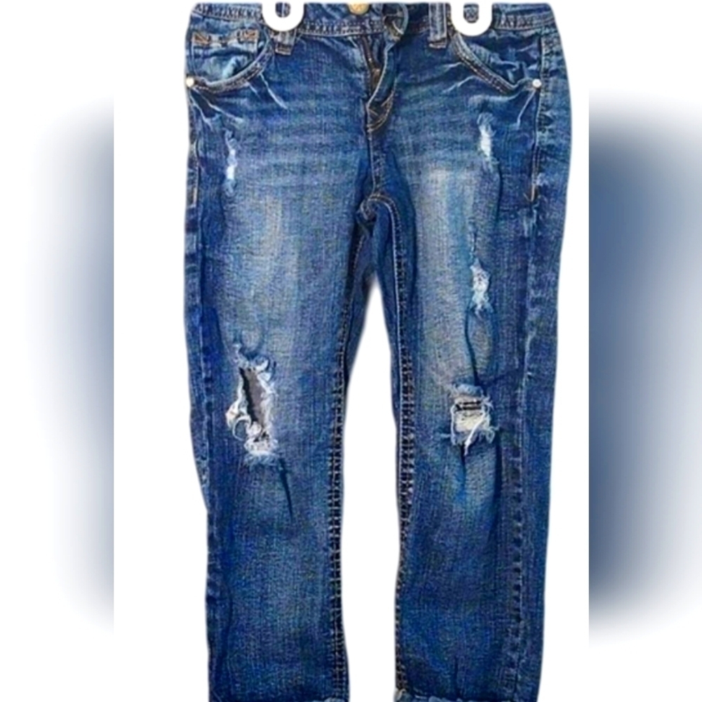 🔥 No boundaries skinny jeans juniors jeans size 5 🔥5$ if you get Bunddle 🔥